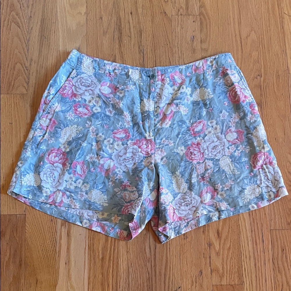 Ralph Lauren Floral Women's Shorts - Pink and Green